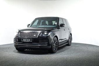 2021 Land Rover Range Rover at Duncan & Ebbett Hamilton
