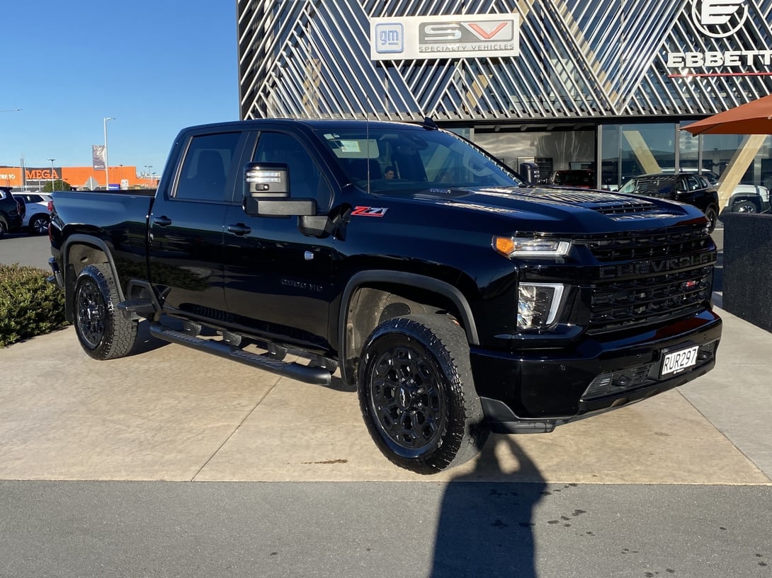 2022 Chevrolet Silverado at Ebbett Hamilton