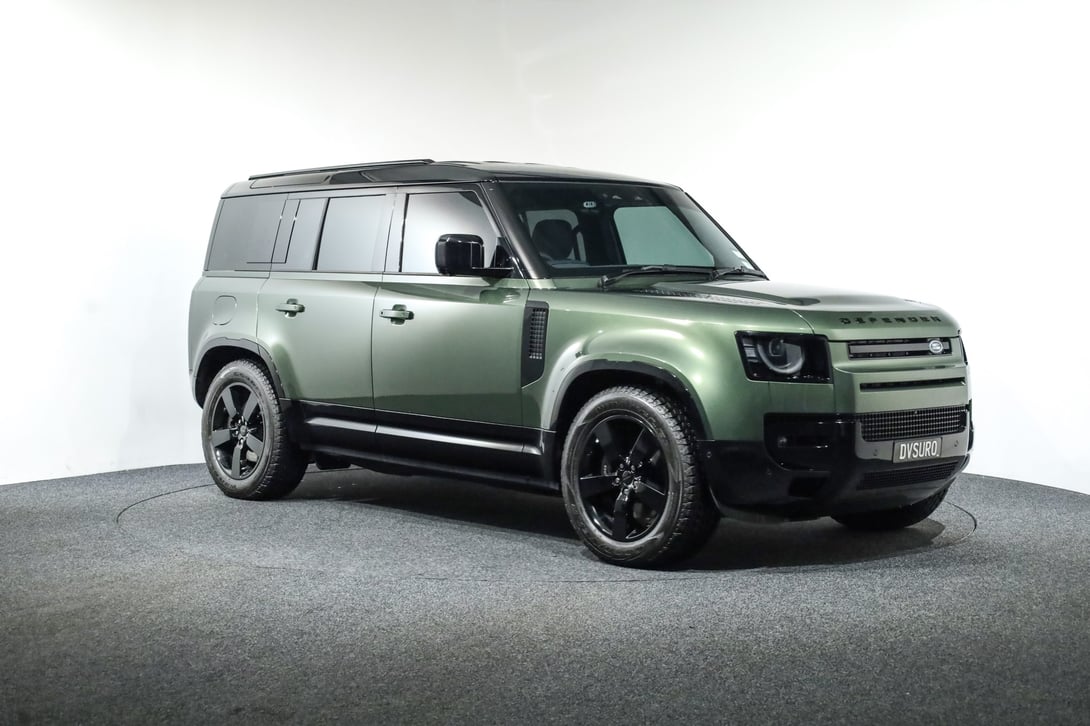 2025 Land Rover Defender at Duncan & Ebbett Hamilton