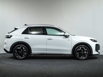 2026 Volkswagen T-Roc at Ebbett Volkswagen & Škoda Hamilton