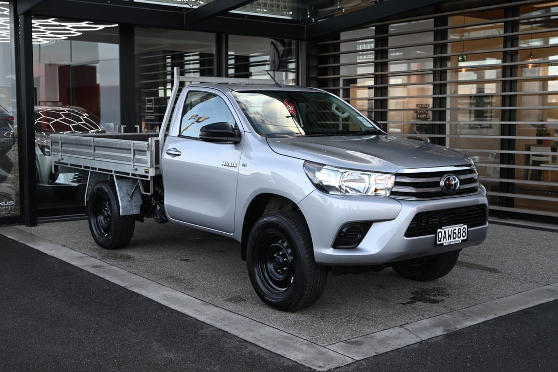 2023 Toyota Hilux at Ebbett Toyota Hamilton