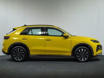 2026 Volkswagen T-Roc at Ebbett Volkswagen & Škoda Hamilton