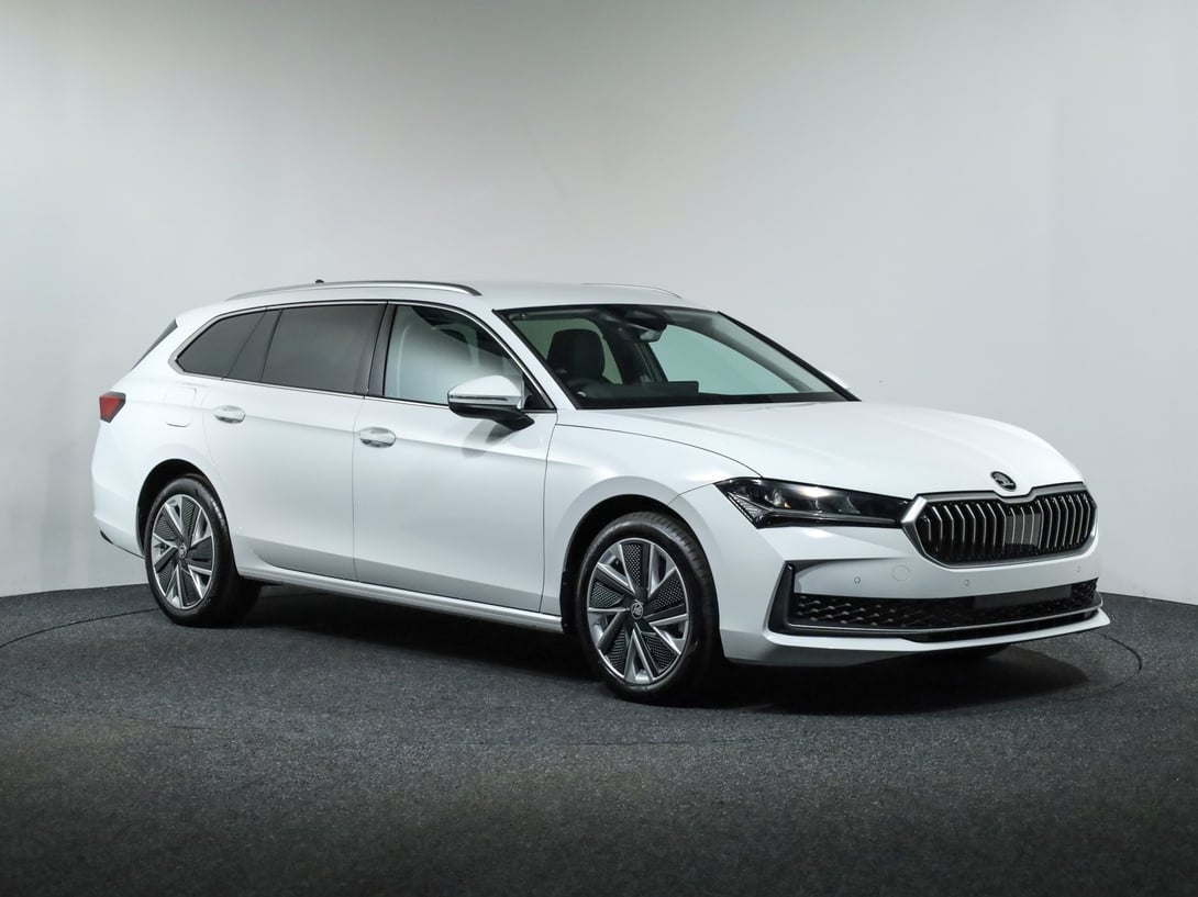 2026 Skoda Superb at Ebbett Volkswagen & Škoda Hamilton