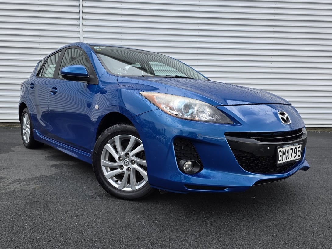 2012 Mazda 3 at Johnston Ebbett