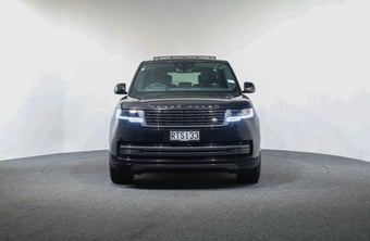 2024 Land Rover Range Rover at Ebbett Audi & CUPRA Hamilton
