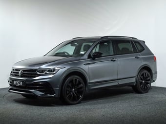 2025 Volkswagen Tiguan at Ebbett Volkswagen & Škoda Hamilton
