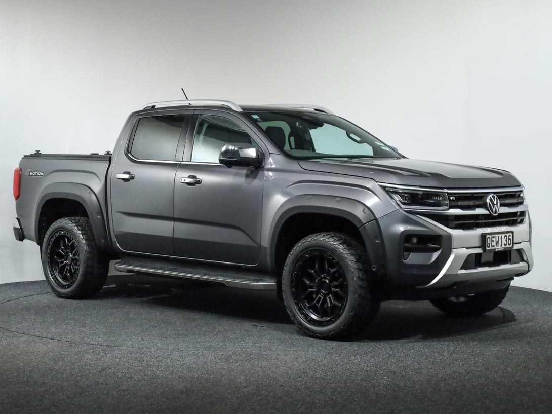 2023 Volkswagen Amarok at Ebbett Volkswagen & Škoda Hamilton