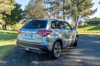 2021 Suzuki Vitara at Jim Wright