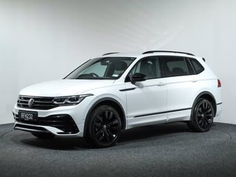 2025 Volkswagen Tiguan Allspace at Ebbett Volkswagen & Škoda Hamilton