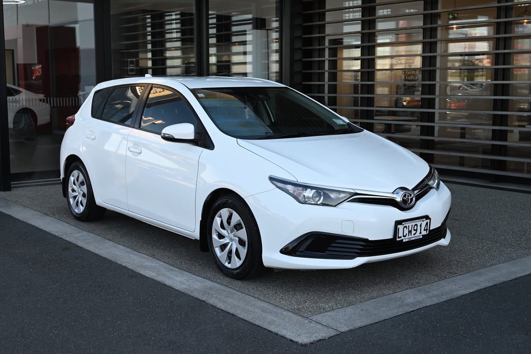 2018 Toyota Corolla at Ebbett Toyota Hamilton