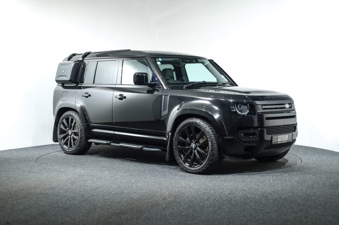 2020 Land Rover Defender at Duncan & Ebbett Hamilton