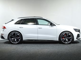 2023 Audi RS Q8 at Ebbett Volkswagen & Škoda Hamilton