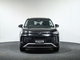 2026 Volkswagen Tayron at Ebbett Volkswagen & Škoda Hamilton