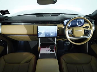 2025 Land Rover Range Rover at Duncan & Ebbett Hamilton