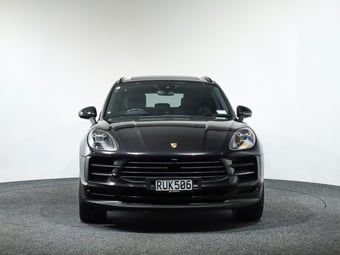 2019 Porsche Macan at Ebbett Volkswagen & Škoda Hamilton
